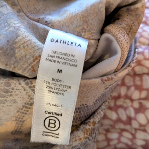 Athleta Elation Gilded Tight - Picture 13 of 14